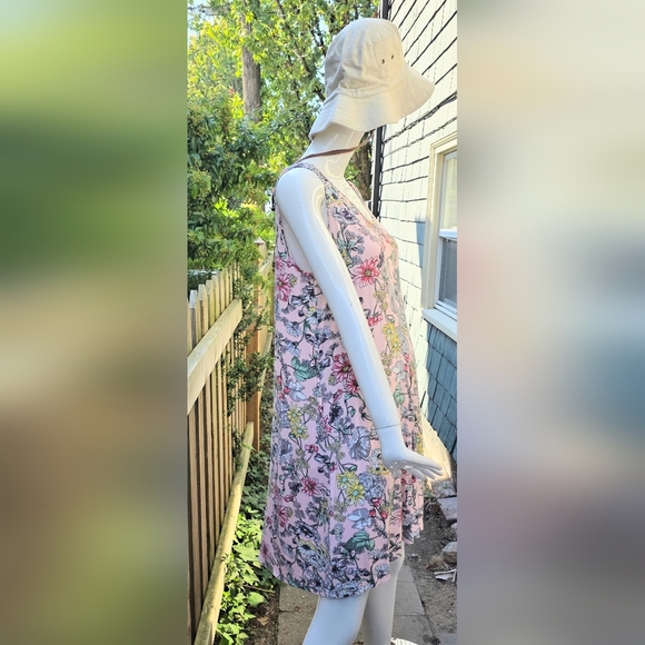 Gilmour Floral Sleeveless Dress. Rayon Blend, Med, Layers Well - Picture 3 of 13